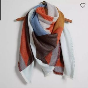 Buckle Multicolor Scarf